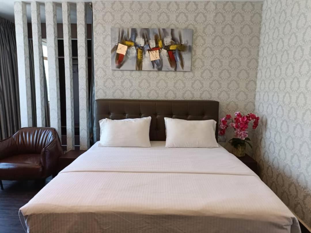 Raintree Boutique Hotel Kajang Esterno foto