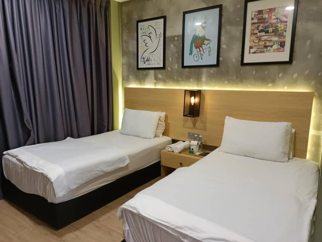 Raintree Boutique Hotel Kajang Esterno foto